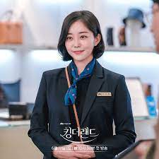 "King-The-Land"-Dizi-İnceleme-İzlemesi-Keyifli-Eski-Tarz-Romantik-Komedi-BujoPunch